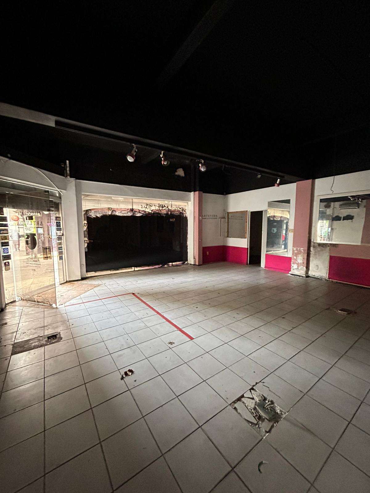 Alquiler local comercial SIN GASTOS COMUNES Centro · Foto 7