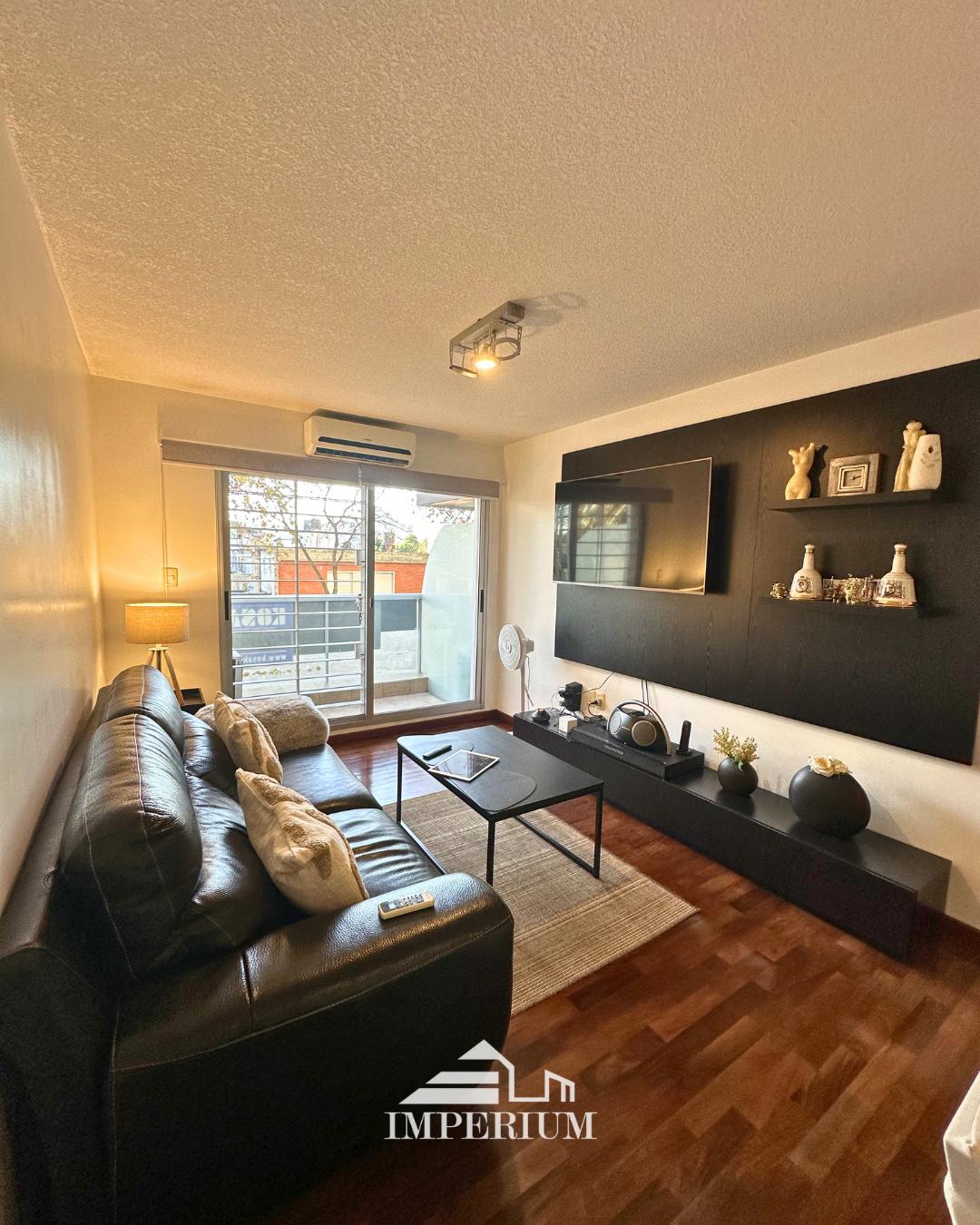 Venta Apartamento 3 Dormitorios con garage Punta Carretas