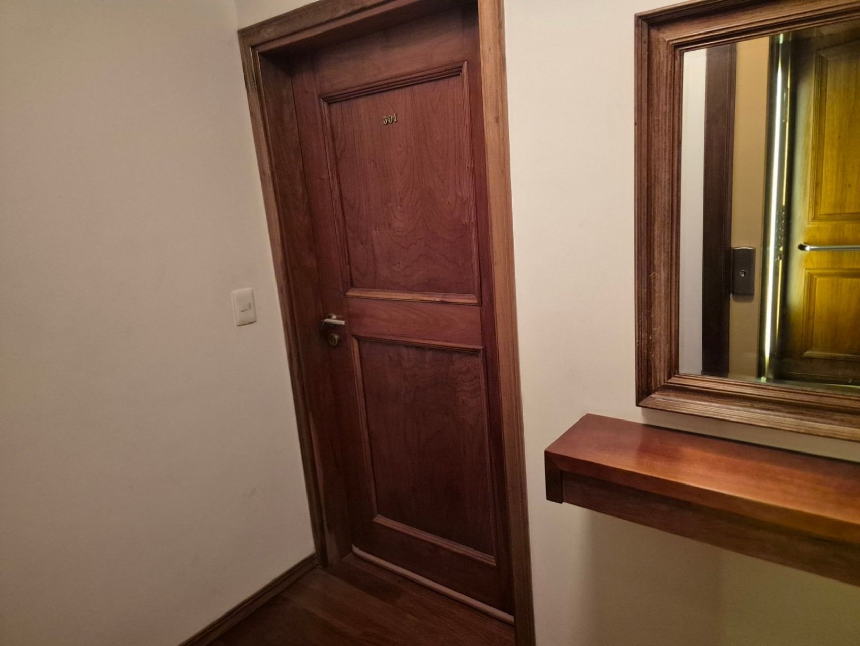Apartamento en alquiler de 2 dormitorios 3 baños y garaje en Malvín · Foto 7