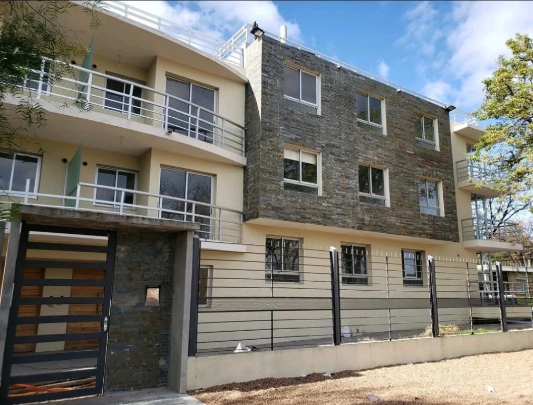 ALQUILER Apartamento 1 Dormitorio Ubicado en Brazo Oriental