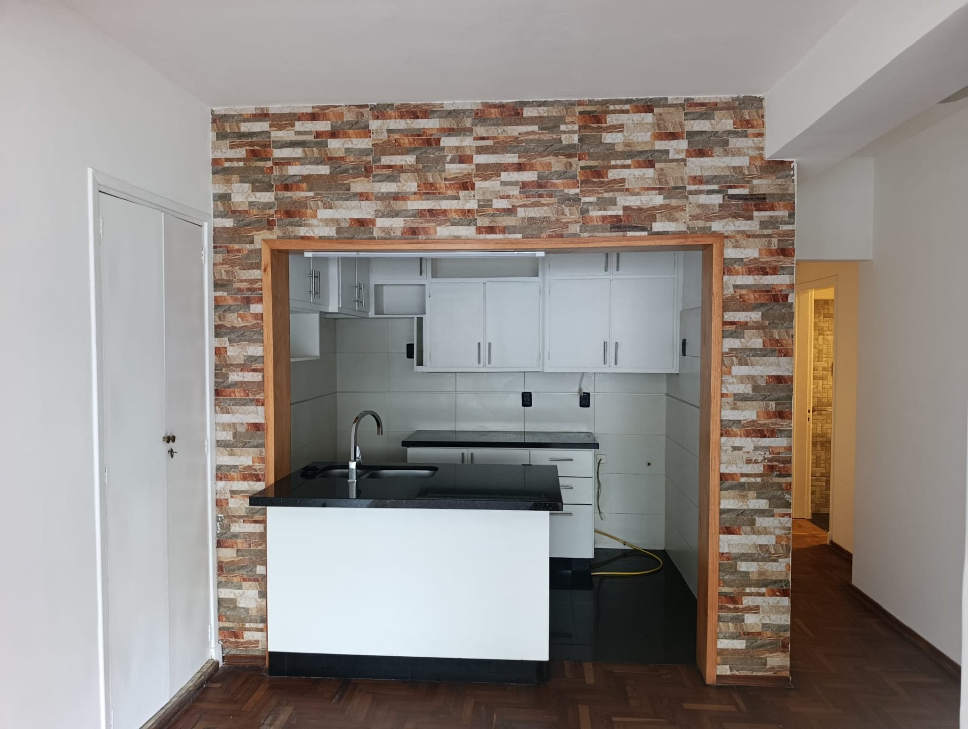 Alquiler Apartamento de 1 dormitorio con garage en Pocitos · Foto 7