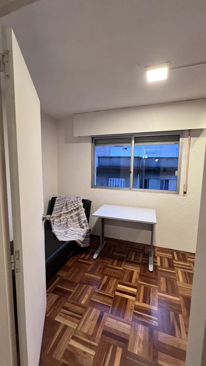 Alquiler Apartamento 3 dormitorios Cordón SEMI AMOBLADO · Foto 3
