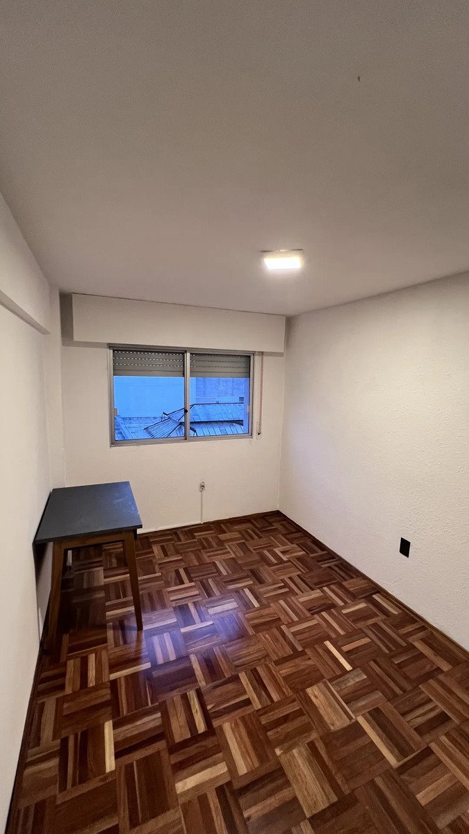 Alquiler Apartamento 3 dormitorios Cordón SEMI AMOBLADO · Foto 5