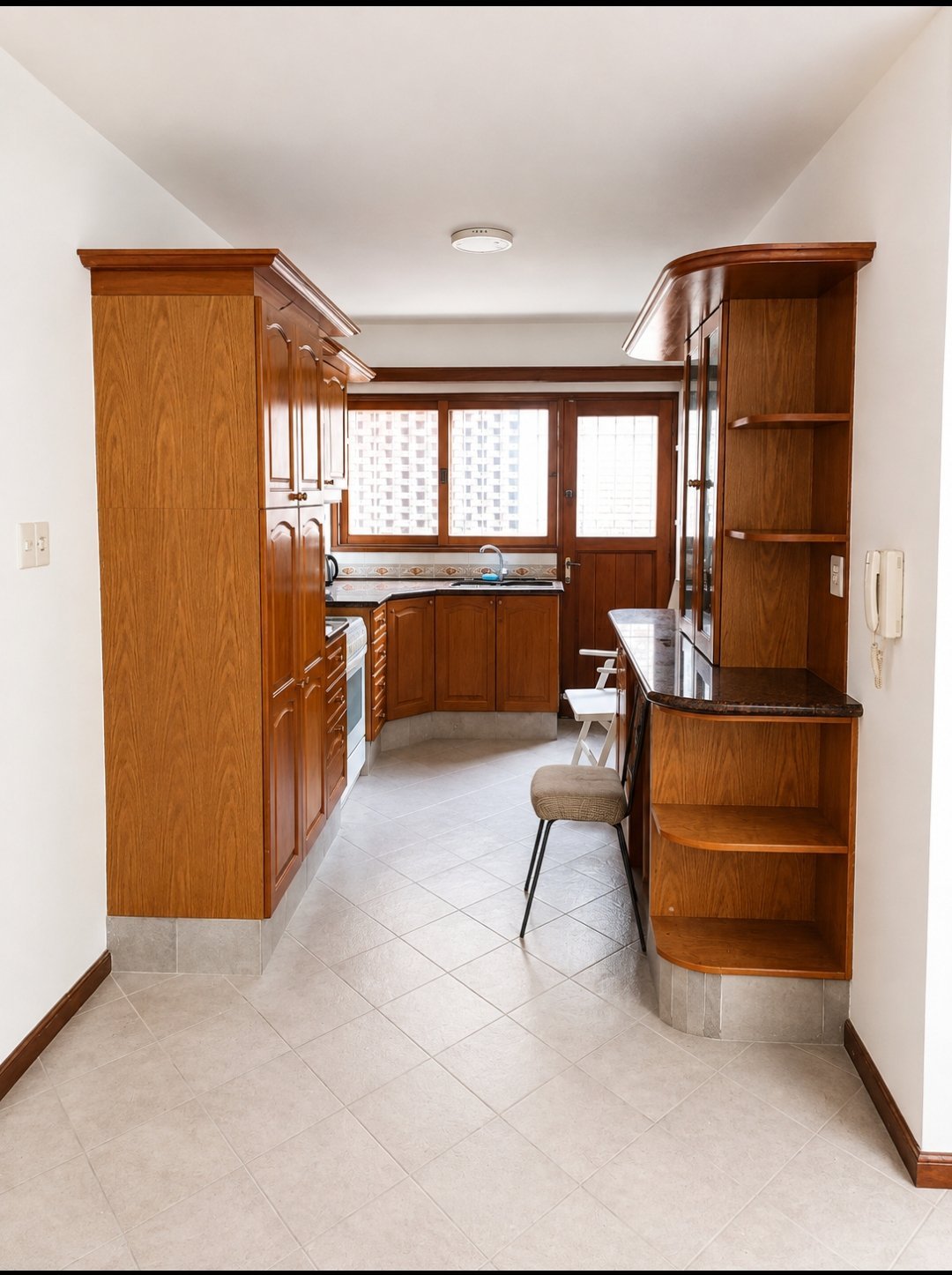 Alquiler Casa 4 Dormitorios Carrasco Sur para Uso Comercial · Foto 7