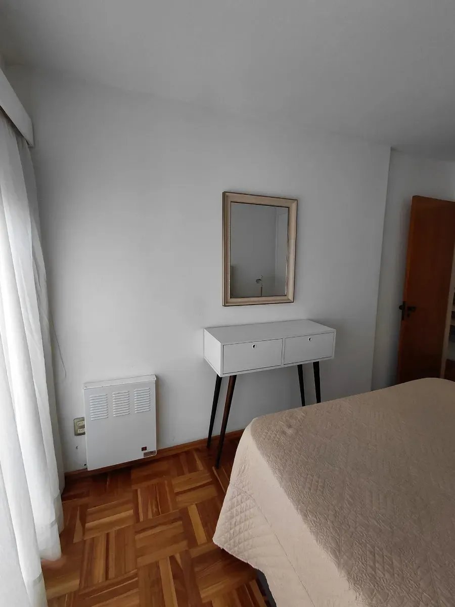 Alquiler Apartamento amoblado 1 dormitorio Pocitos · Foto 4