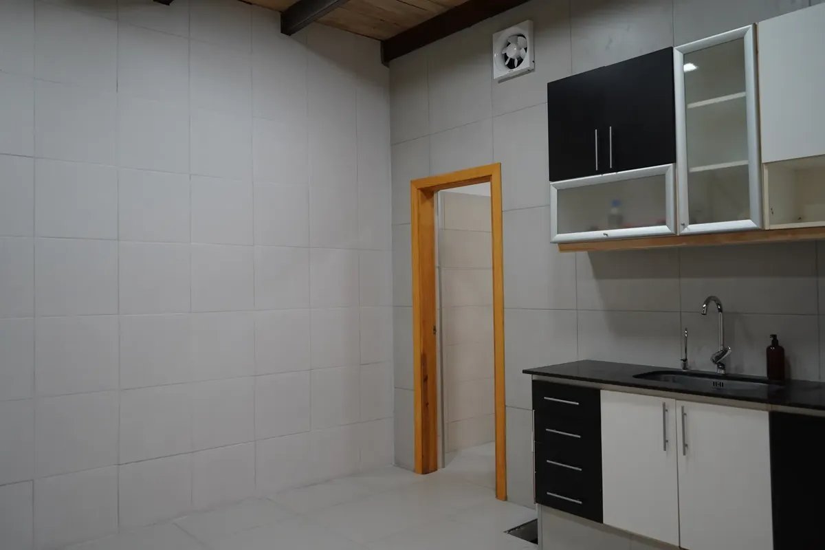 Alquiler Local comercial 137 m² Canelones · Foto 7