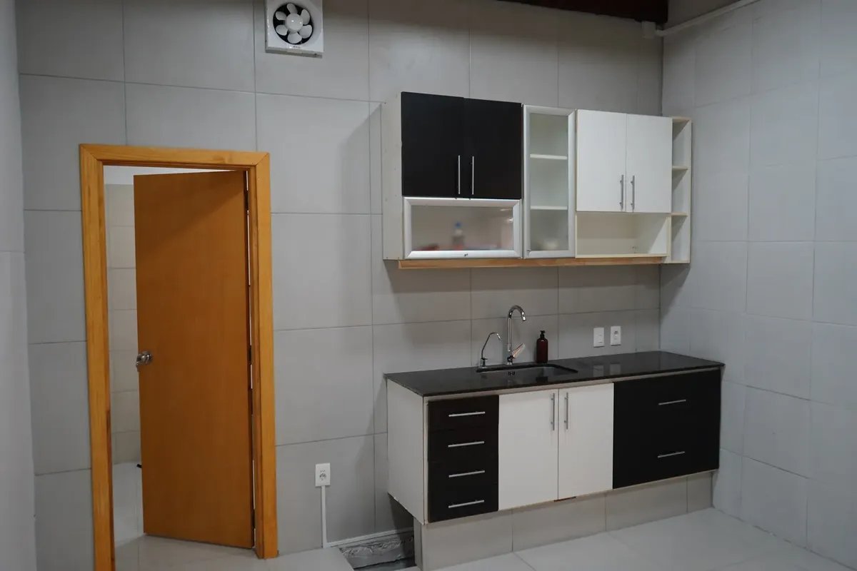 Alquiler Local comercial 137 m² Canelones · Foto 6