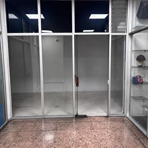 Alquiler Local comercial 33 m² en el Centro · Foto 2
