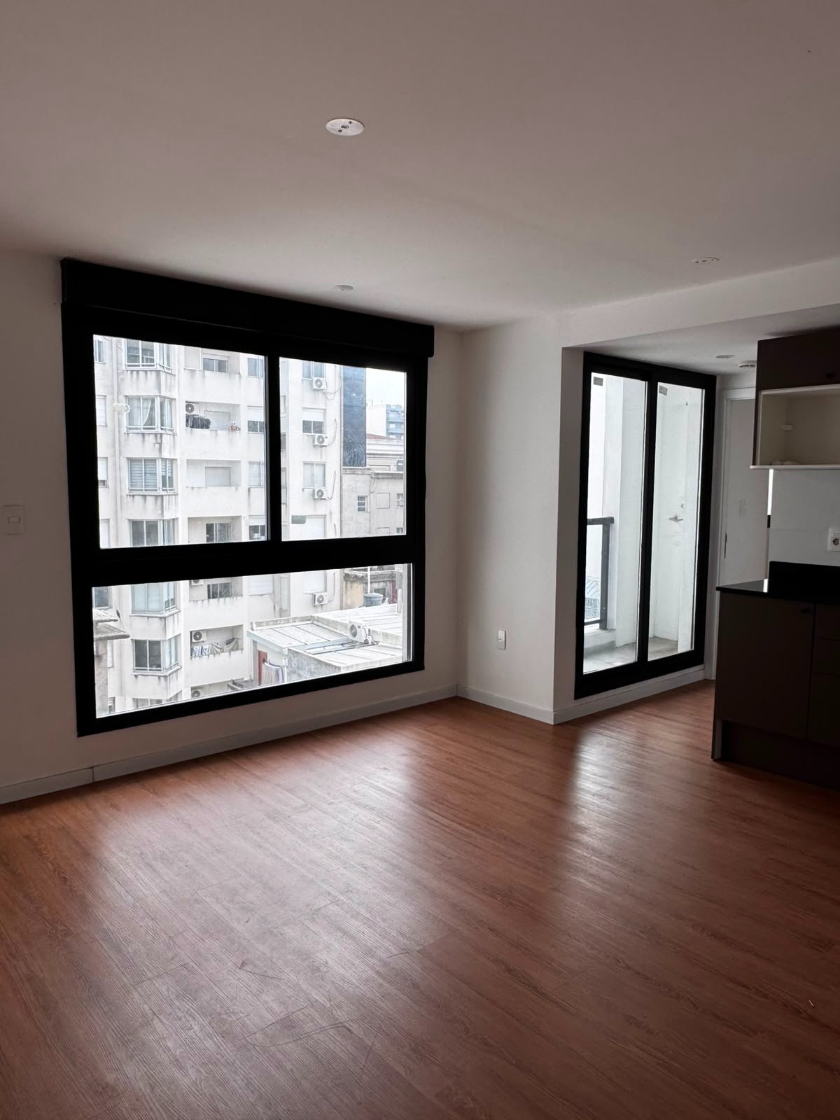 Alquiler Apartamento 1 dormitorio con Garaje en Cordon Sur · Foto 1