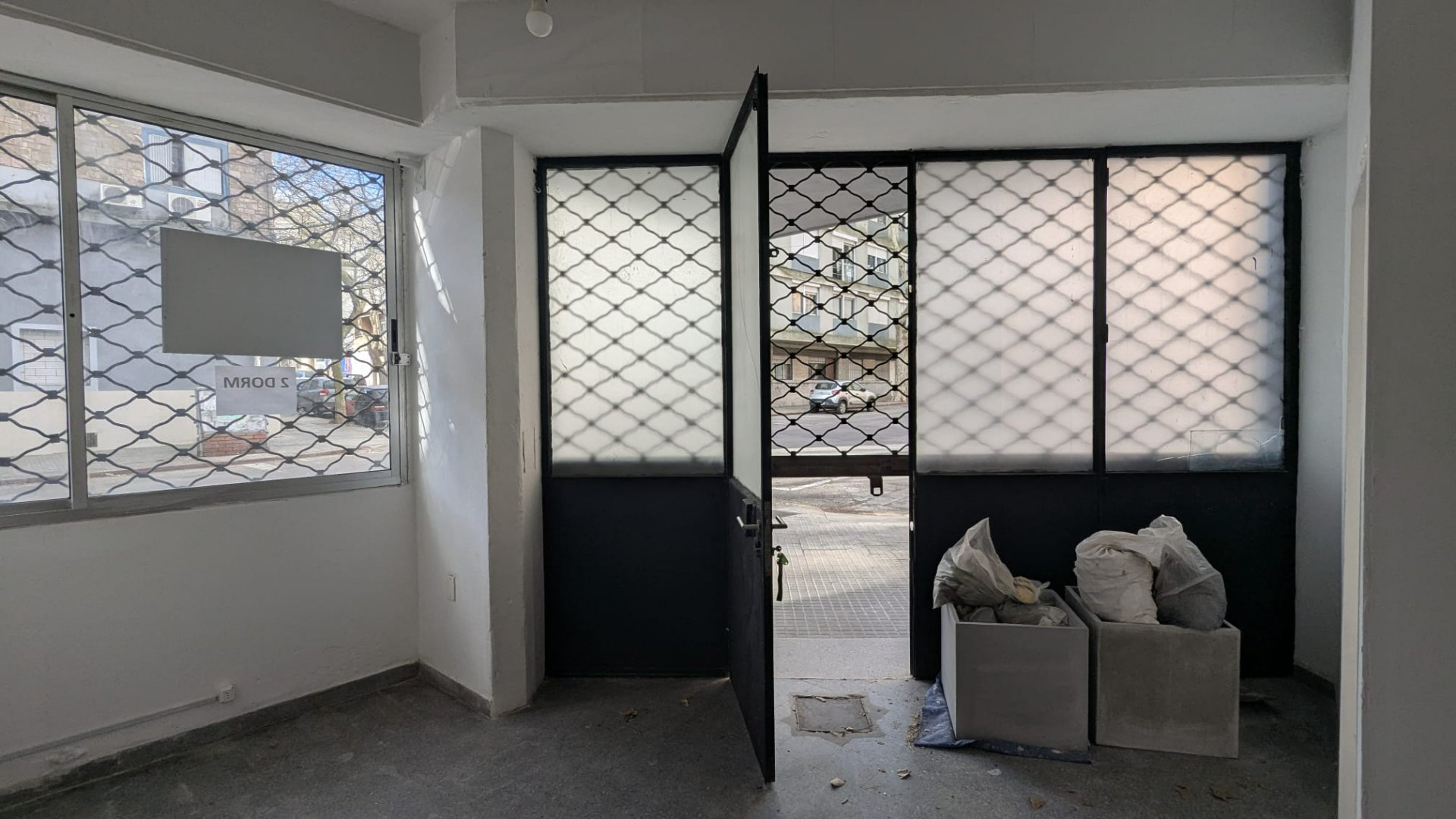 Alquiler local comercial 50m2 Barrio Sur · Foto 2
