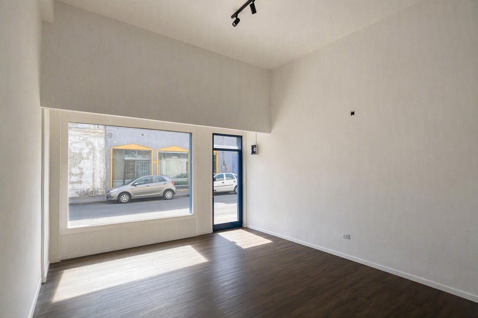 Alquiler Local comercial 24 m² centro · Foto 1