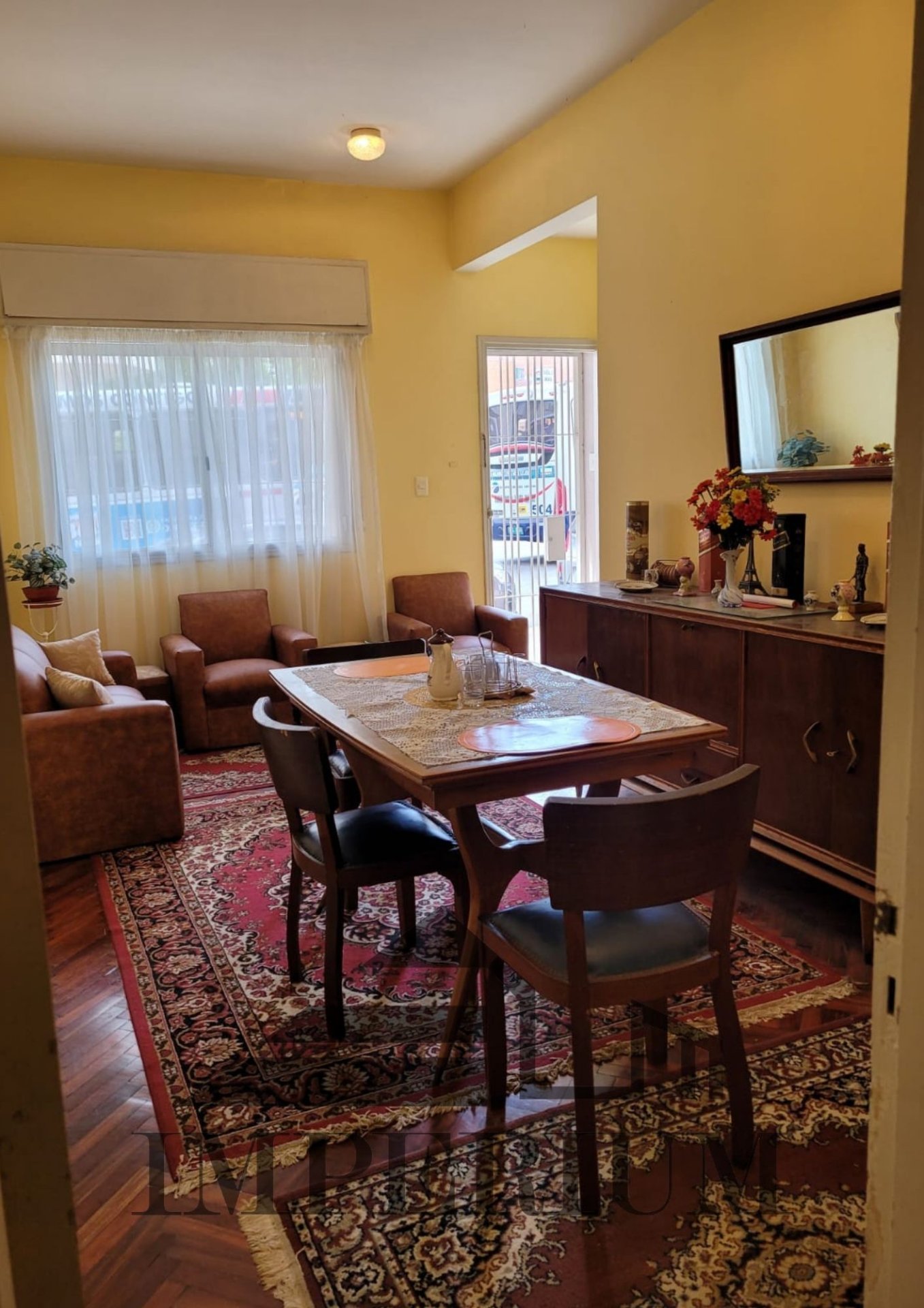 Alquiler Apartamento 2 dormitorios con patio en Aguada