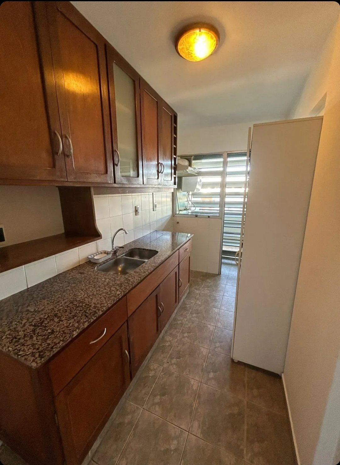 Alquiler Apartamento 2 dormitorios Garage Balcon Buceo