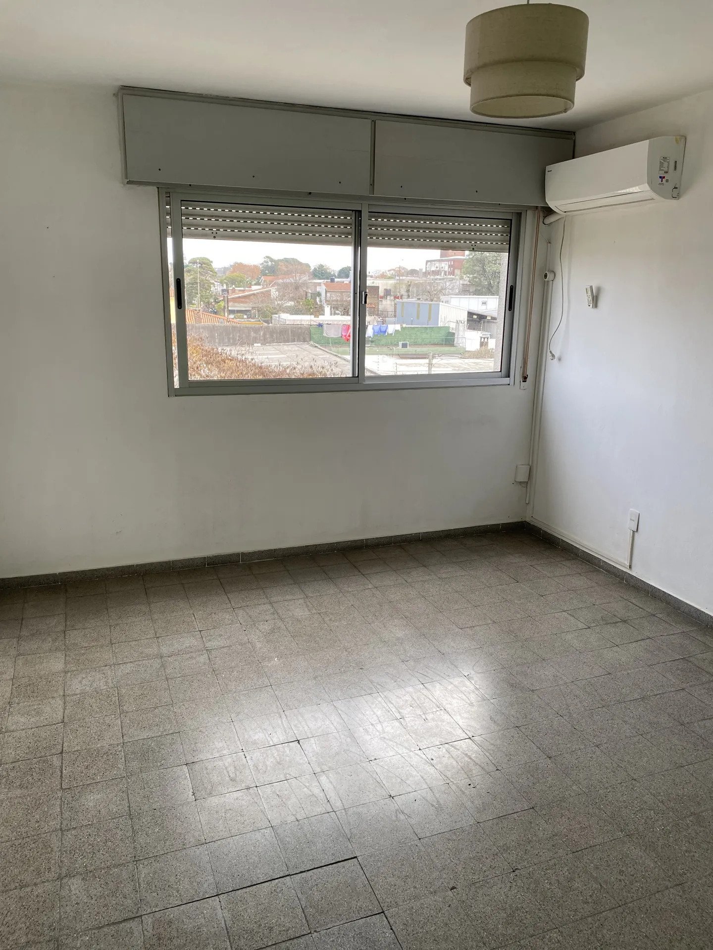 Alquiler Apartamento 1 dormitorio Perez Castellanos · Foto 11