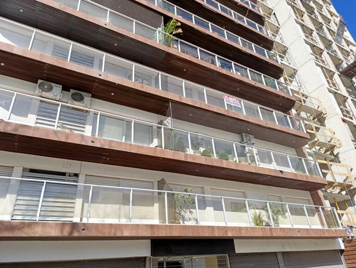 Alquiler Apartamento 3 dormitorios y 2 baños Punta Carretas · Foto 4