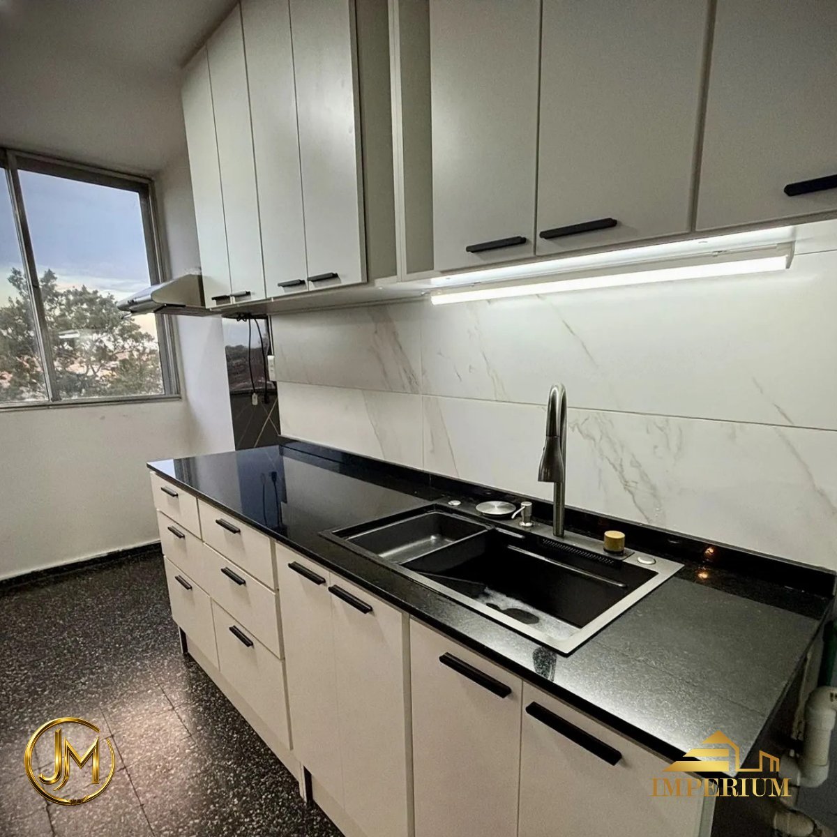 Alquiler Apartamento 3 Dormitorios en PARQUE MALVÍN ALTO · Foto 2