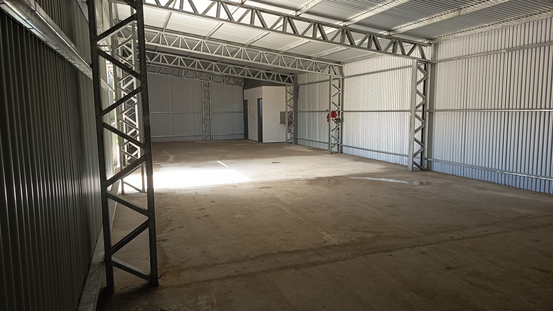 Alquiler Depósito 450 m² Balneario Buenos Aires