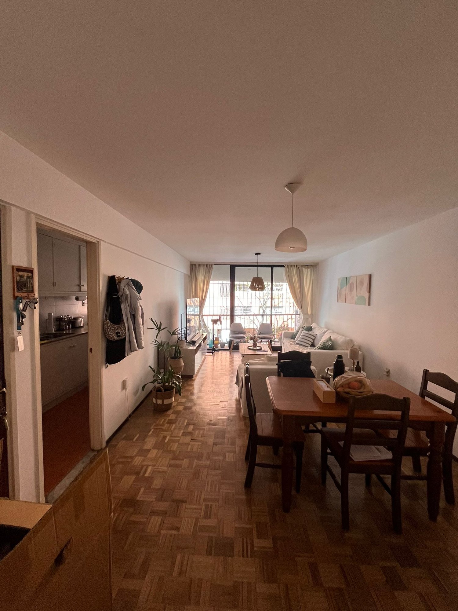 Apartamento de 2 dormitorios con garage en Pocitos · Foto 1