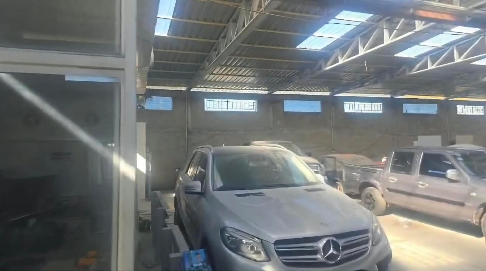 Alquiler Depósito 900 m² Empalme Olmos · Foto 5