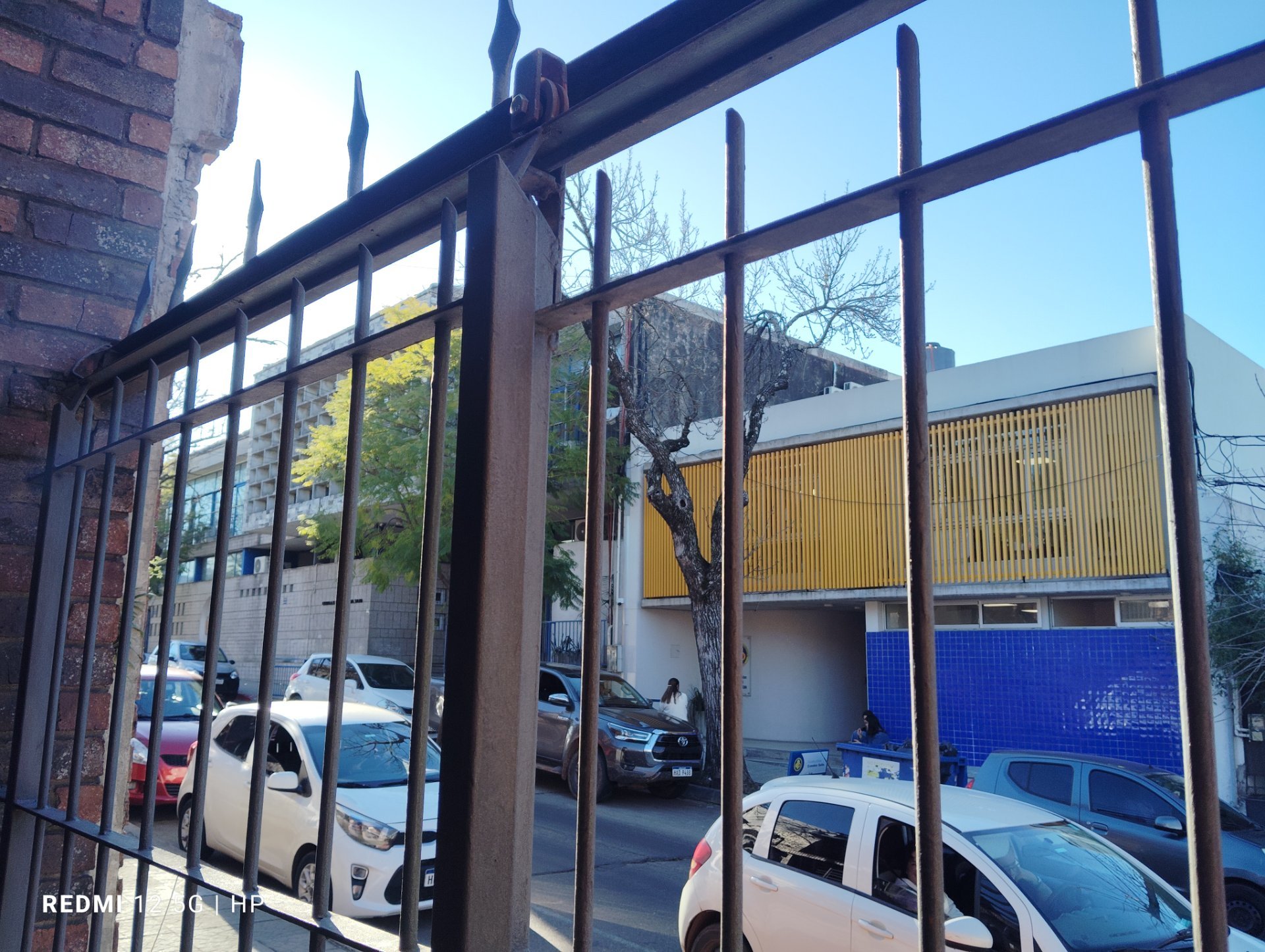 Oportunidad Venta Casa 3 dormitorios Centro de Salto - foto 2
