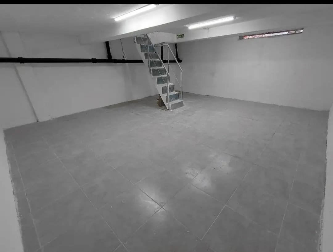 Alquiler Local comercial sobre Monte Caseros · Foto 5