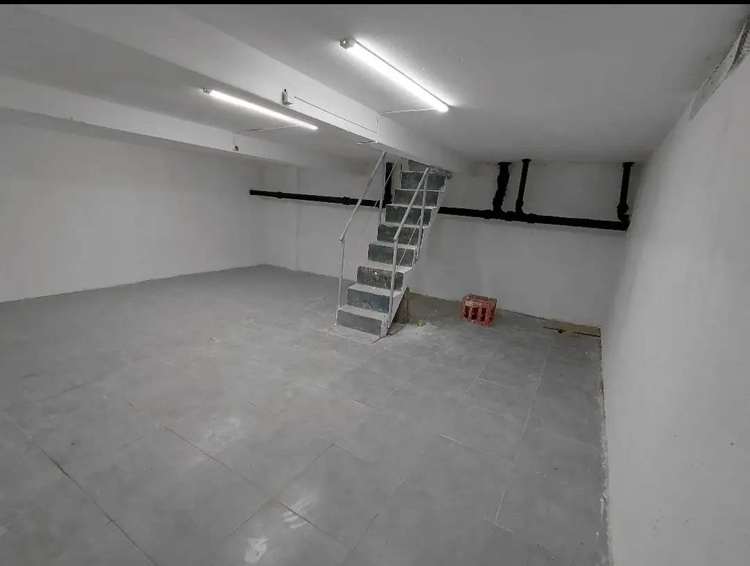 Alquiler Local comercial sobre Monte Caseros · Foto 6