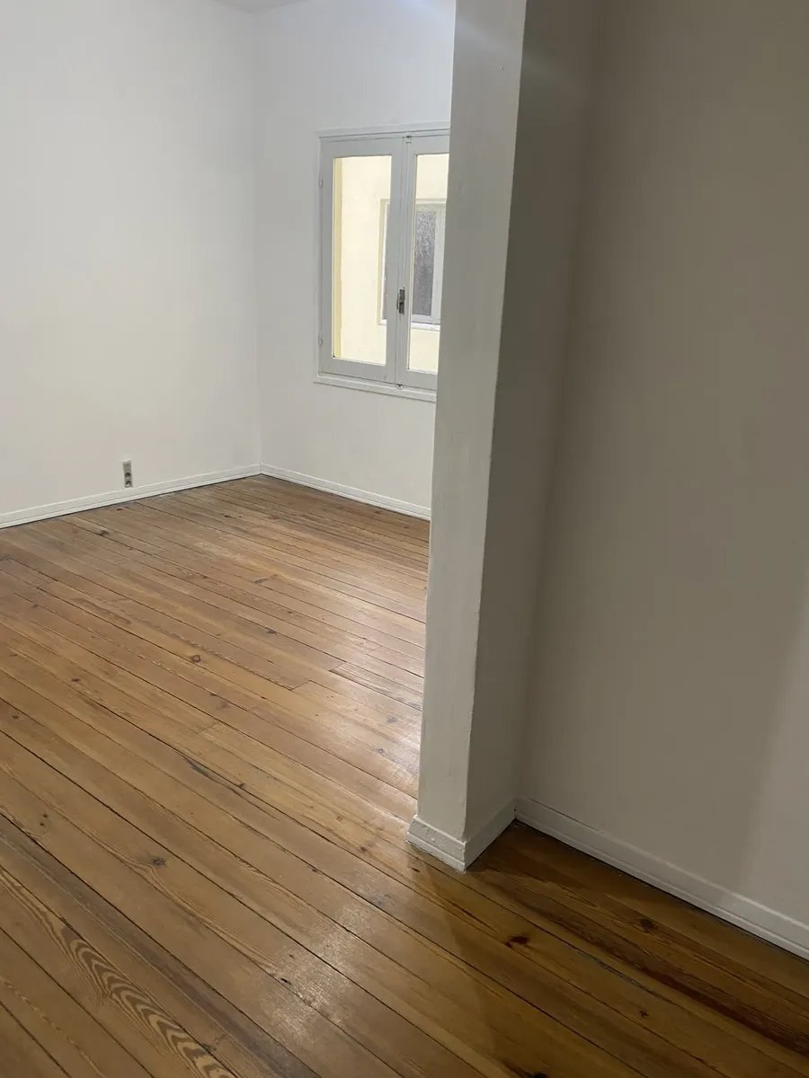 Alquiler Oficina 18 m² Ciudad Vieja · Foto 2