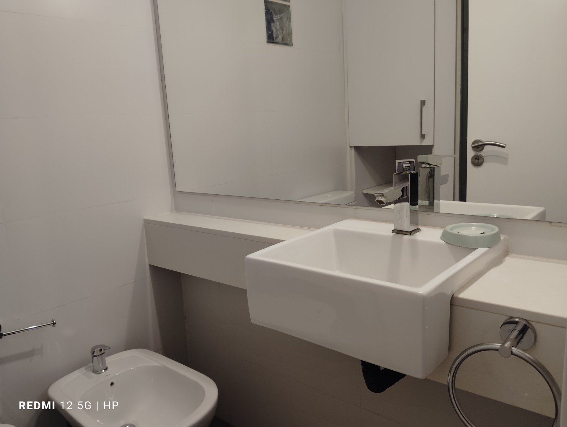 Tu espacio en Salto: apartamento con balcón y garaje · Foto 7