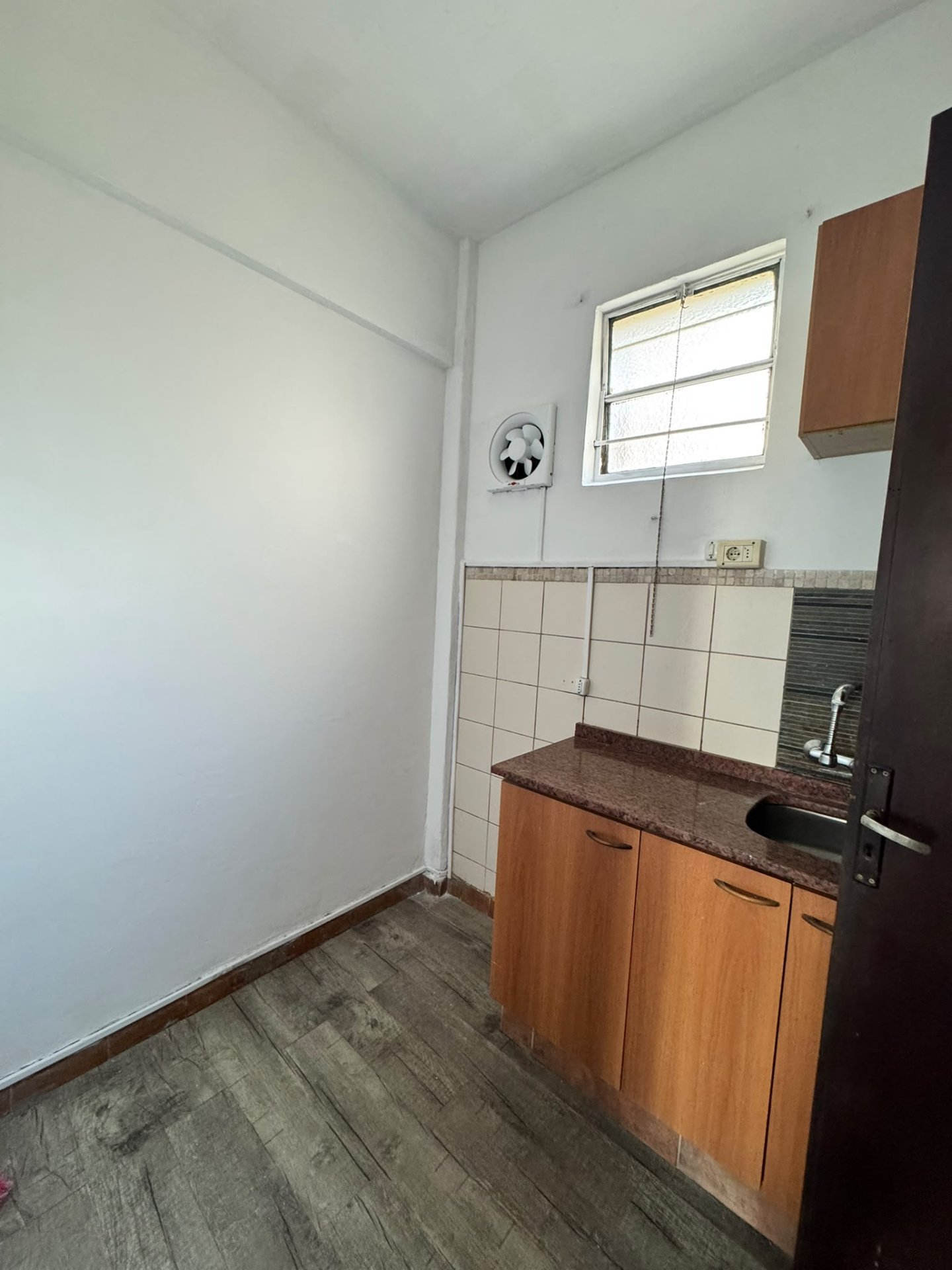 Alquiler monoambiente con Cocina definida, Centro · Foto 10