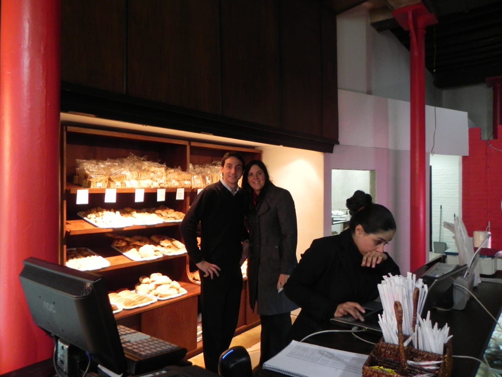 Alquiler Excelente Local Comercial 200 m² Ciudad Vieja · Foto 7