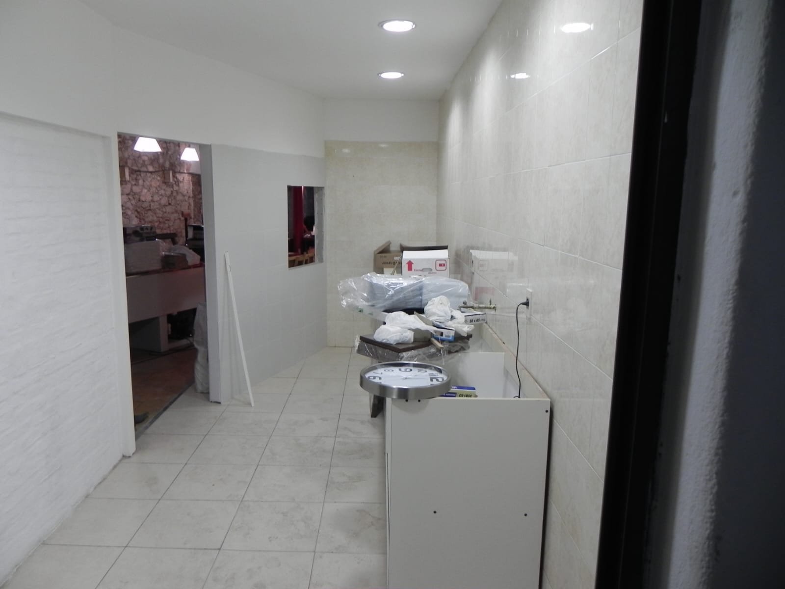 Alquiler Excelente Local Comercial 200 m² Ciudad Vieja · Foto 8