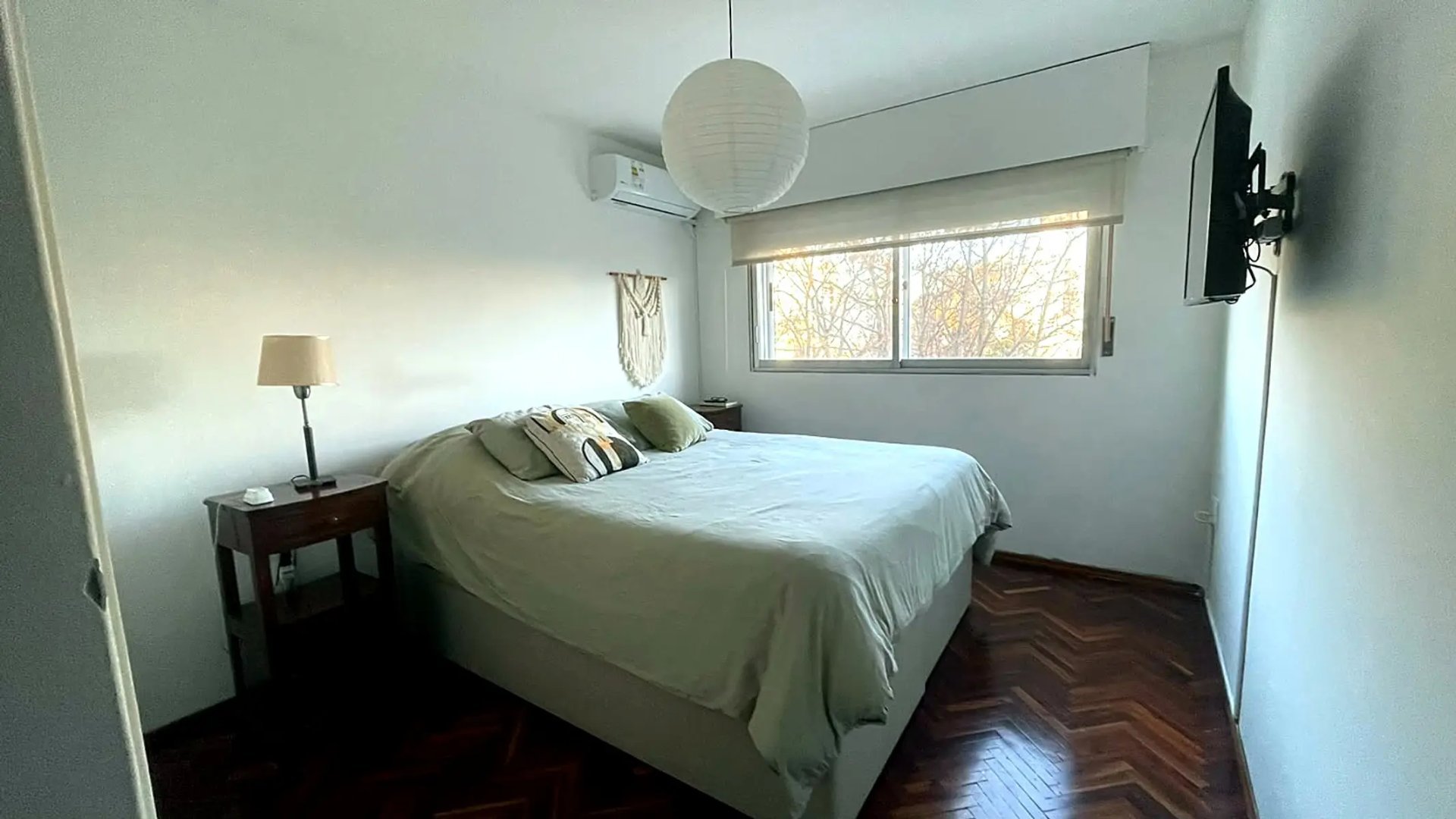 Alquiler Apartamento 3 dormitorios 2 baños y garage Pocitos · Foto 6