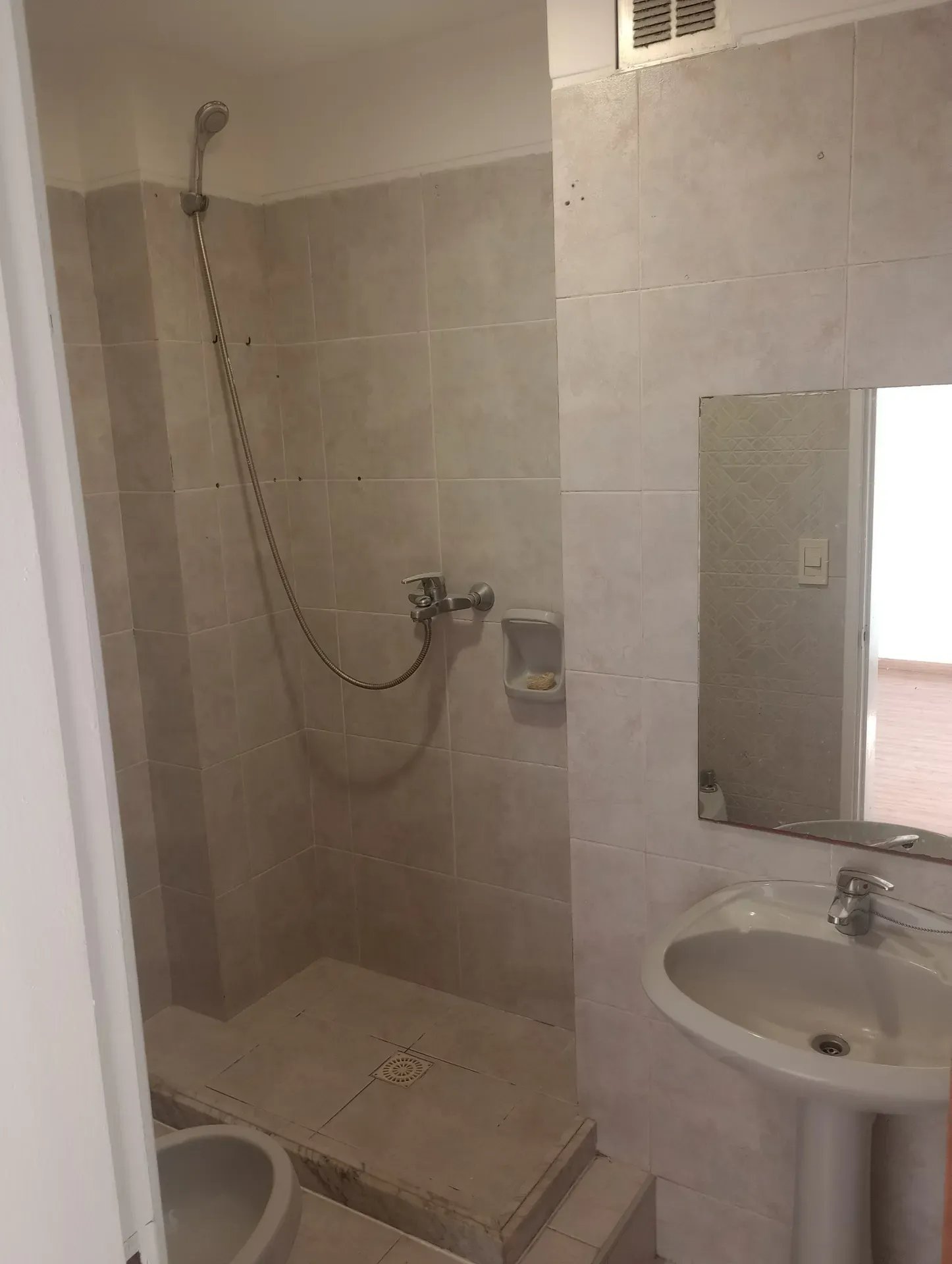 Alquiler Apartamento 1 dormitorio Tres Cruces · Foto 9
