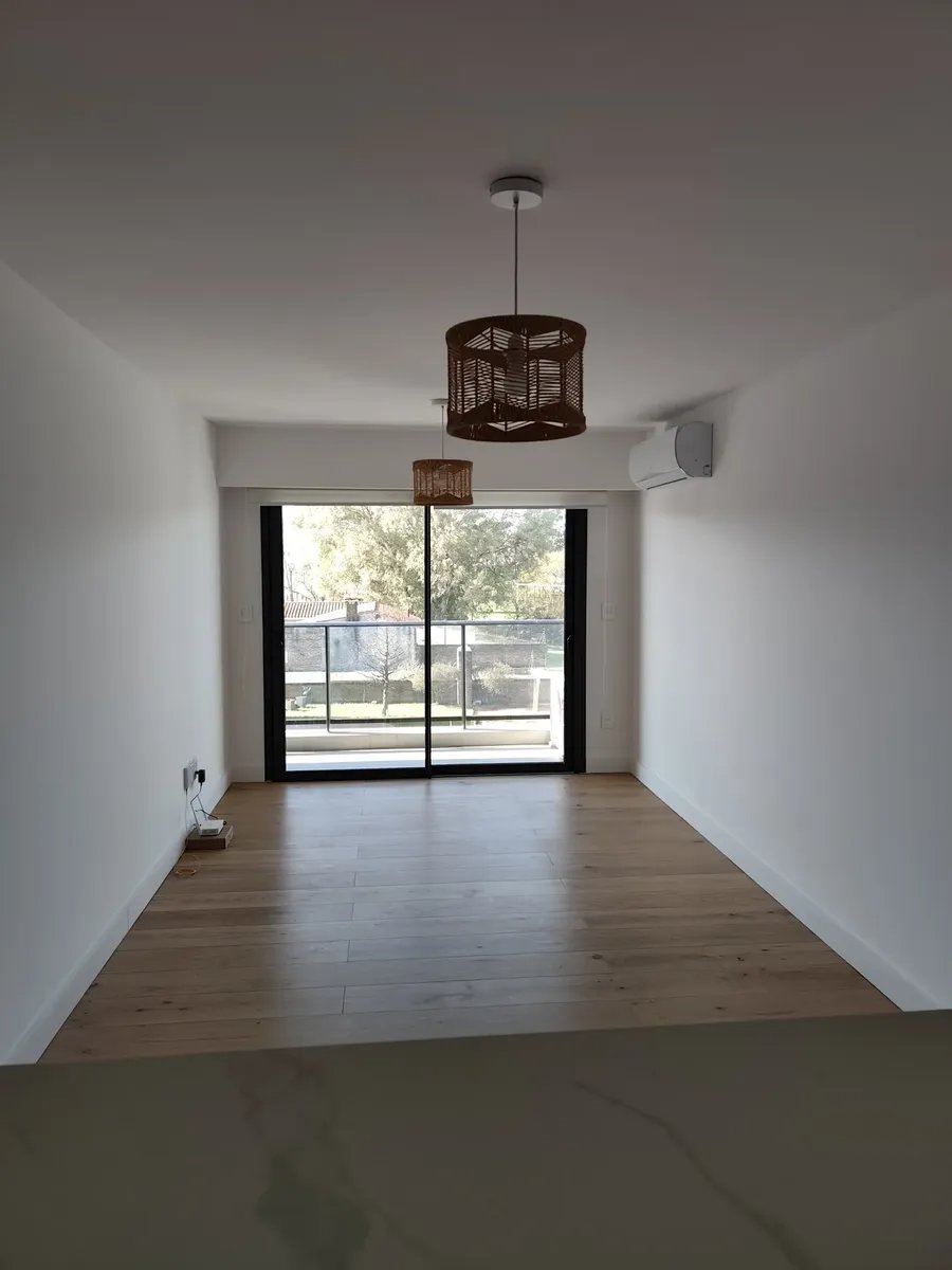 Alquiler Apto 1 Dorm, Garaje, Punta Gorda, Semiamoblado · Foto 3
