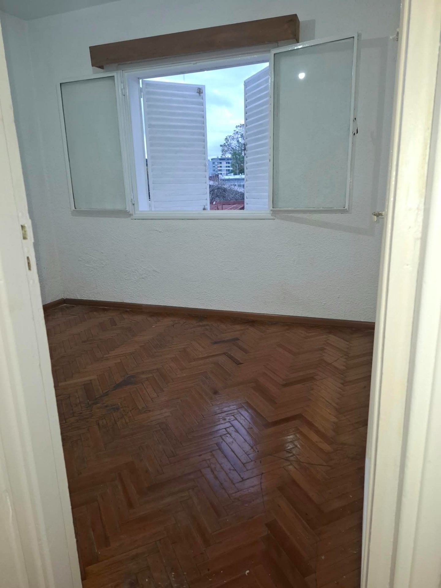 Alquiler Apartamento 1 dormitorio, patio SIN GASTOS COMUNES Tres Cruces · Foto 11