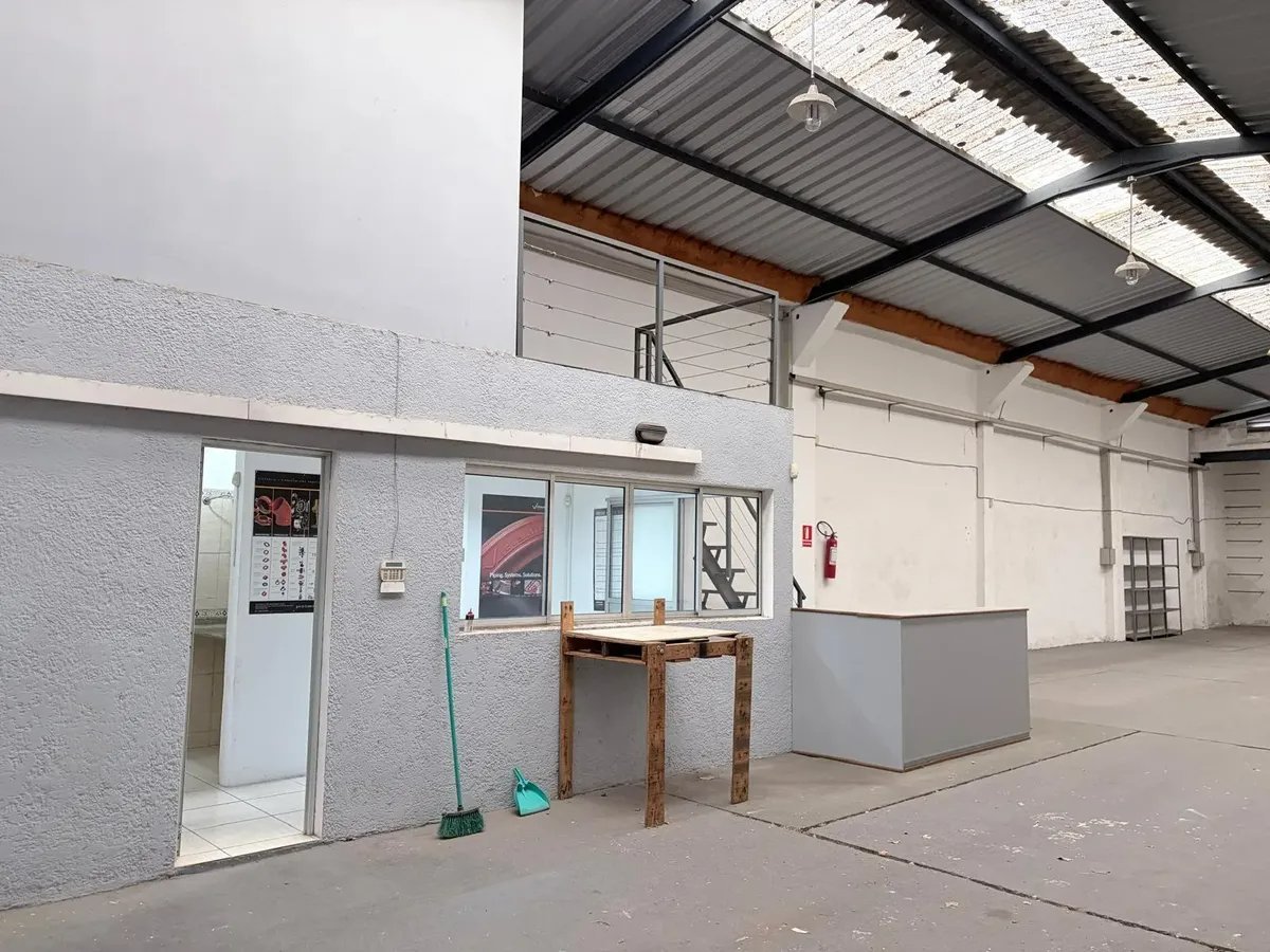 Alquiler Depósito 270 m² Jacinto Vera · Foto 4