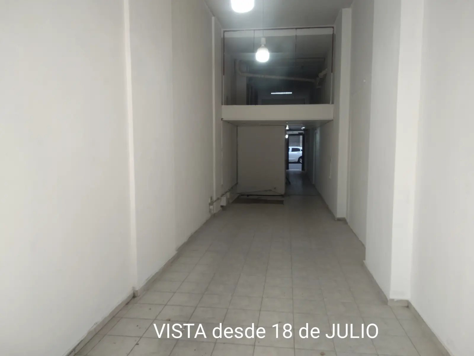 Alquiler Local comercial 140 m² Cordón · Foto 3