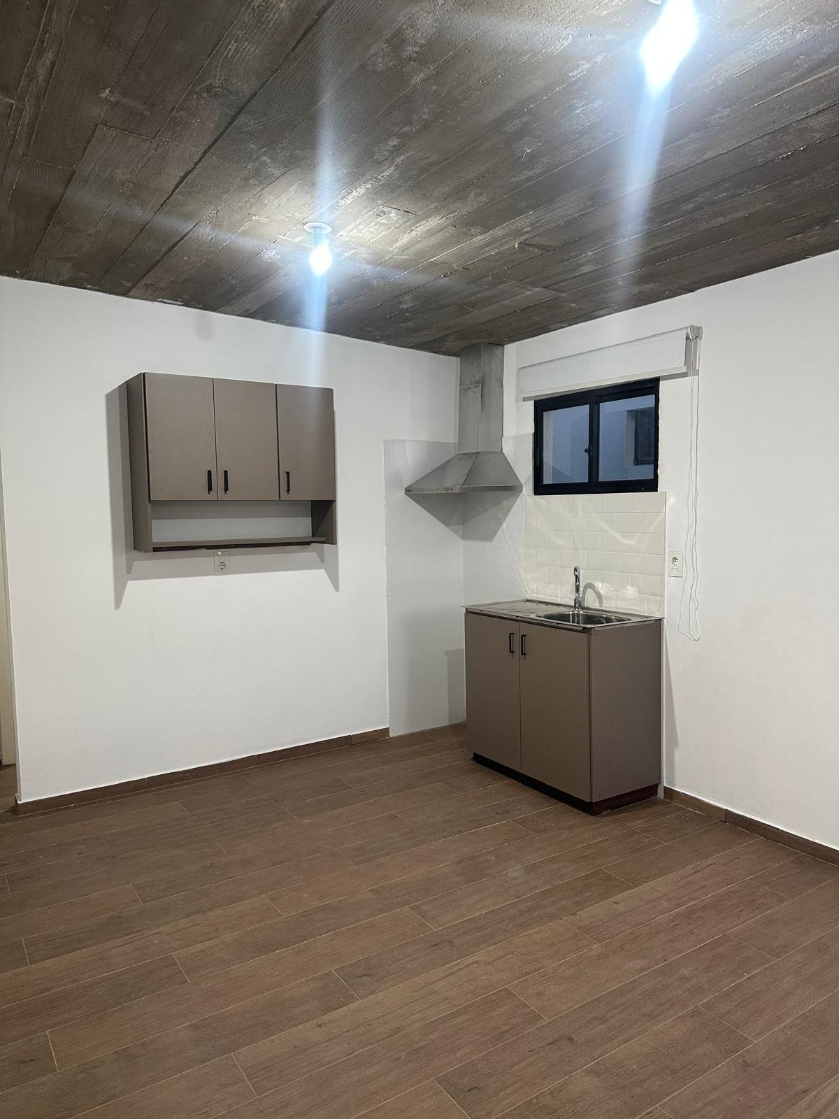 Alquiler Anual Monoambiente con patio Bº Perlita Maldonado · Foto 7