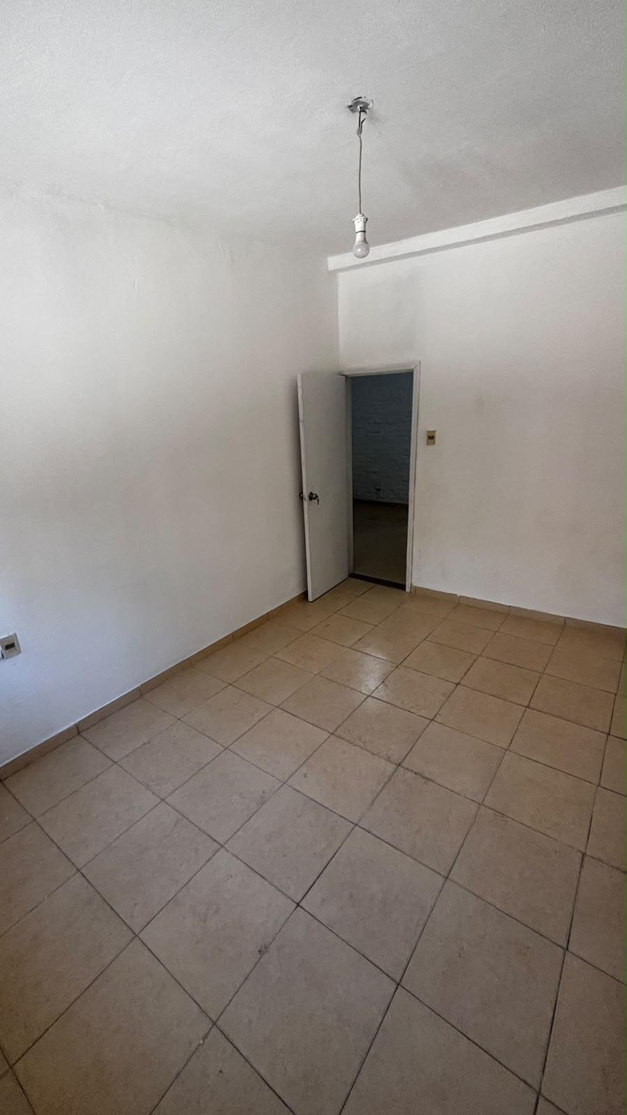 Alquiler Casa 3 Dormitorios 120 m²  La Blanqueada · Foto 6