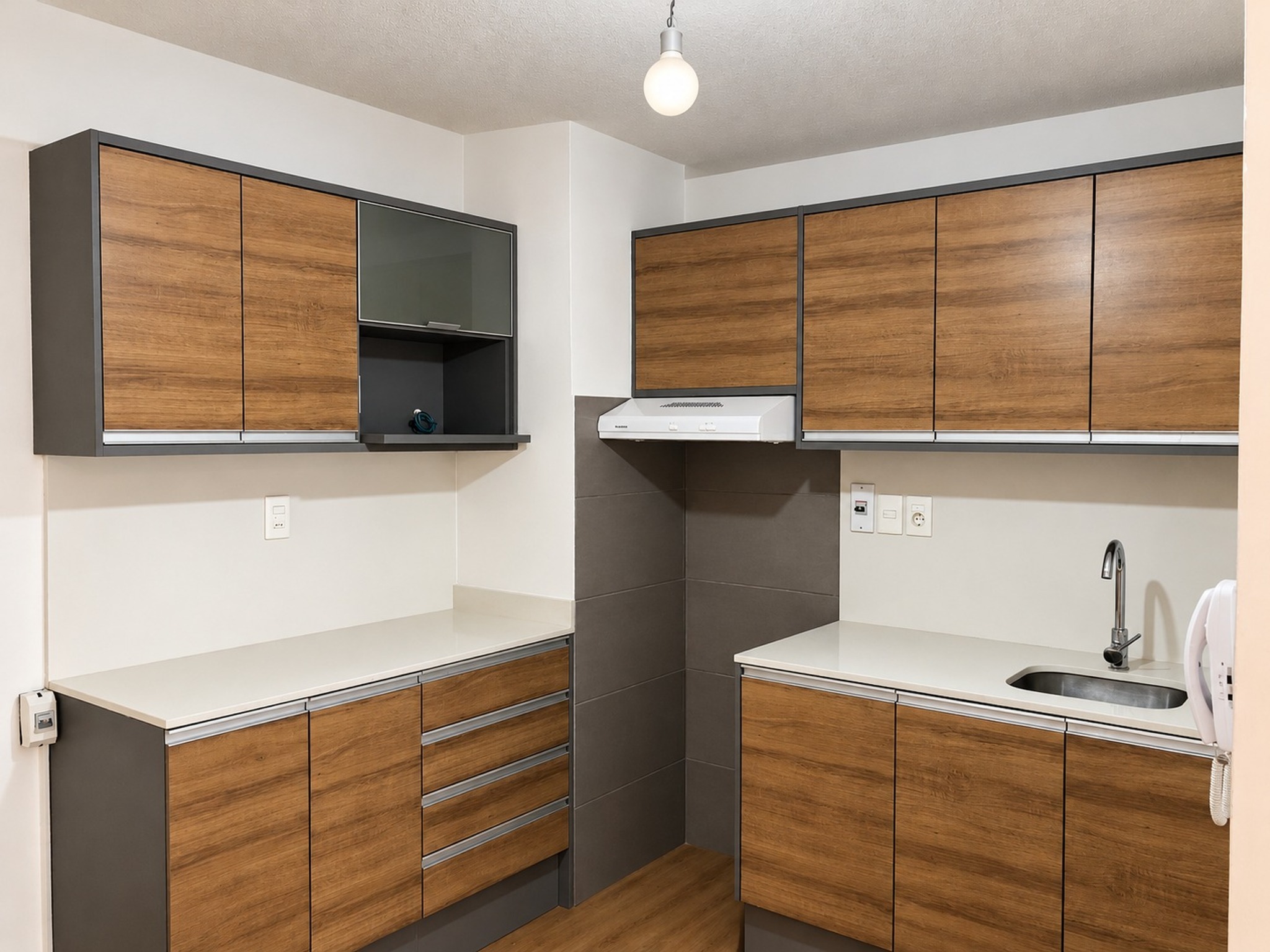 Alquiler Apartamento 1 dormitorio con garaje Pocitos · Foto 2