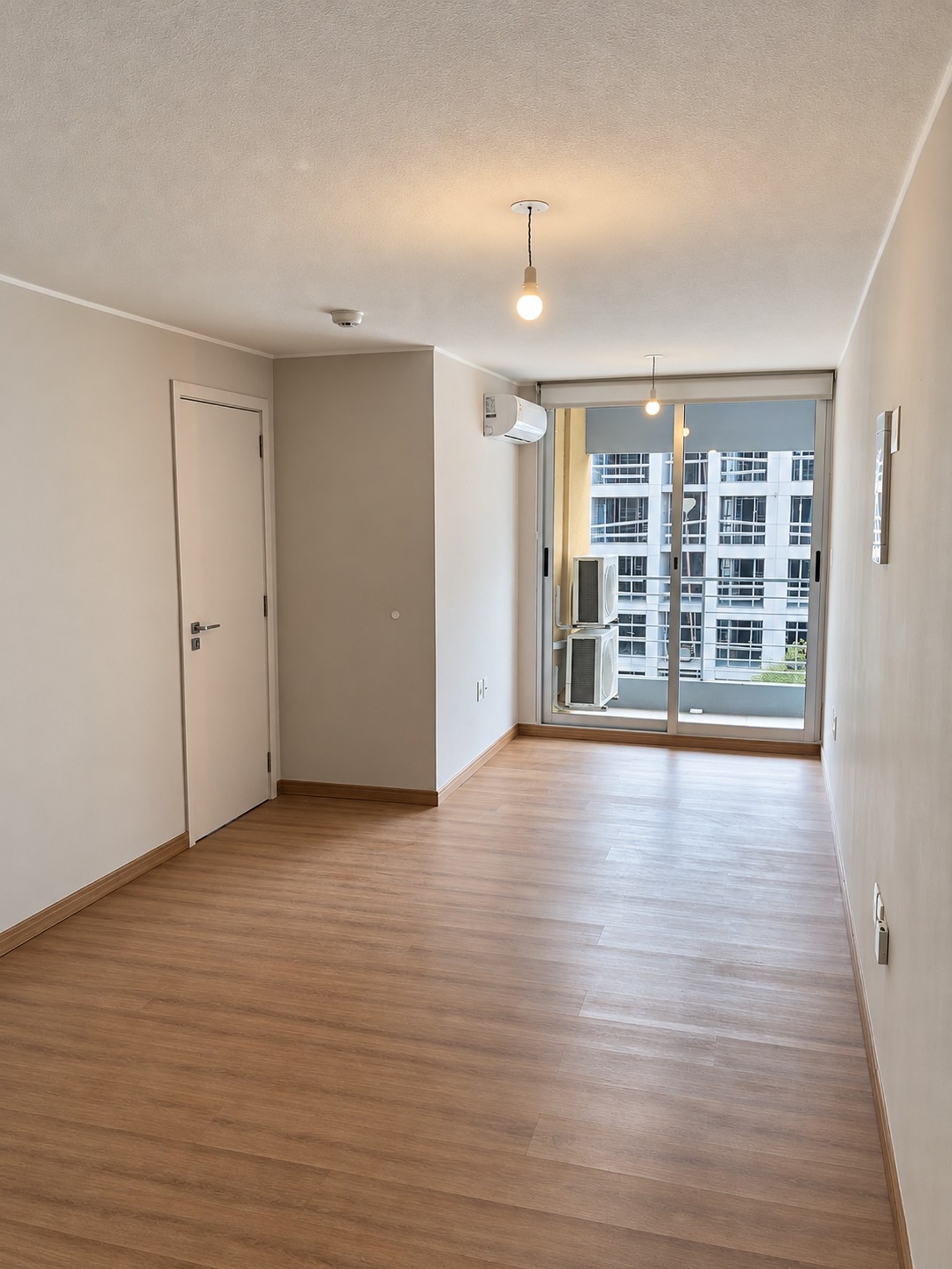 Alquiler Apartamento 1 dormitorio con garaje Pocitos · Foto 1