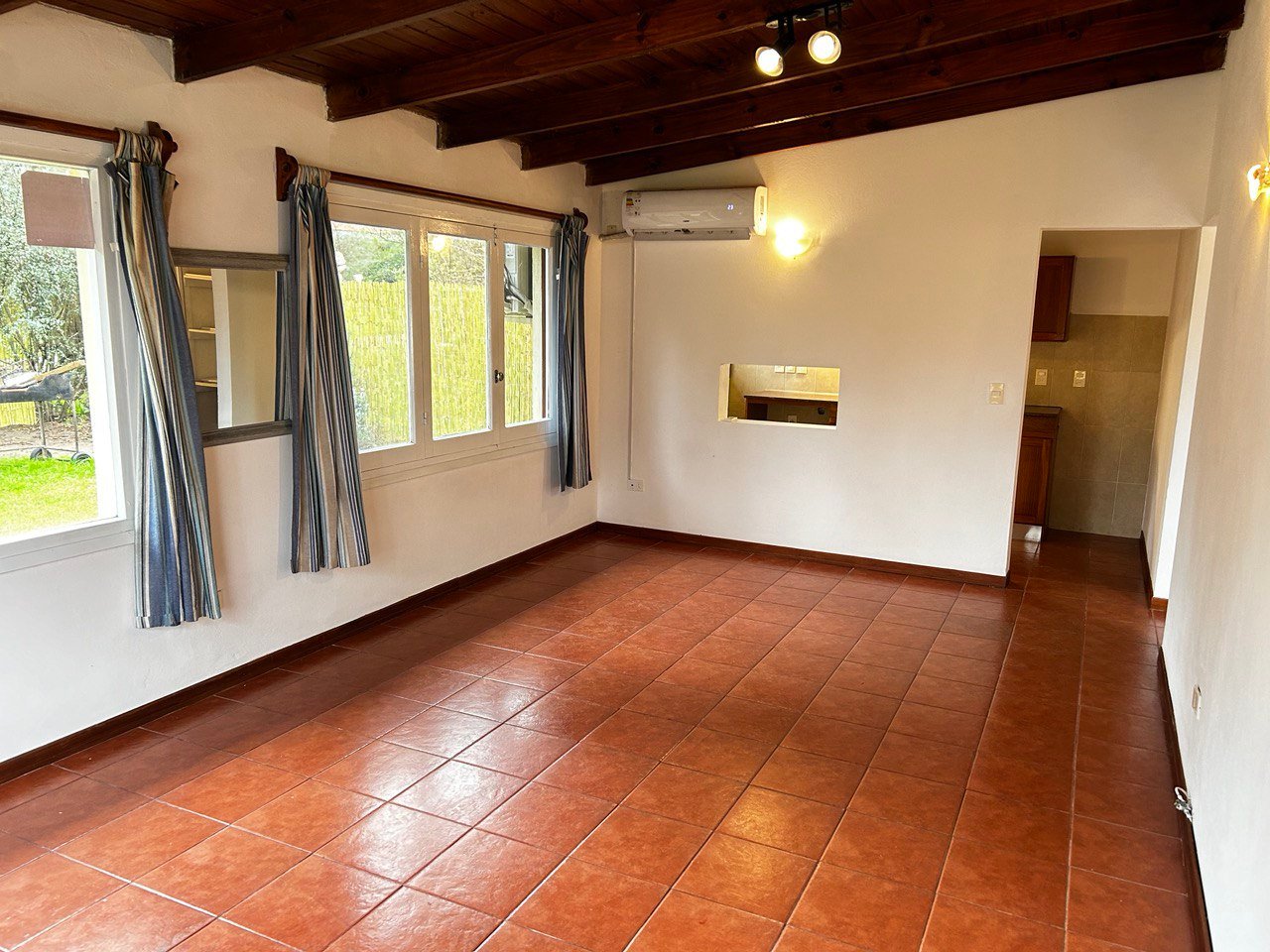 Alquiler anual – Casa de 1 dormitorio en El Tesoro, La Barra · Foto 5