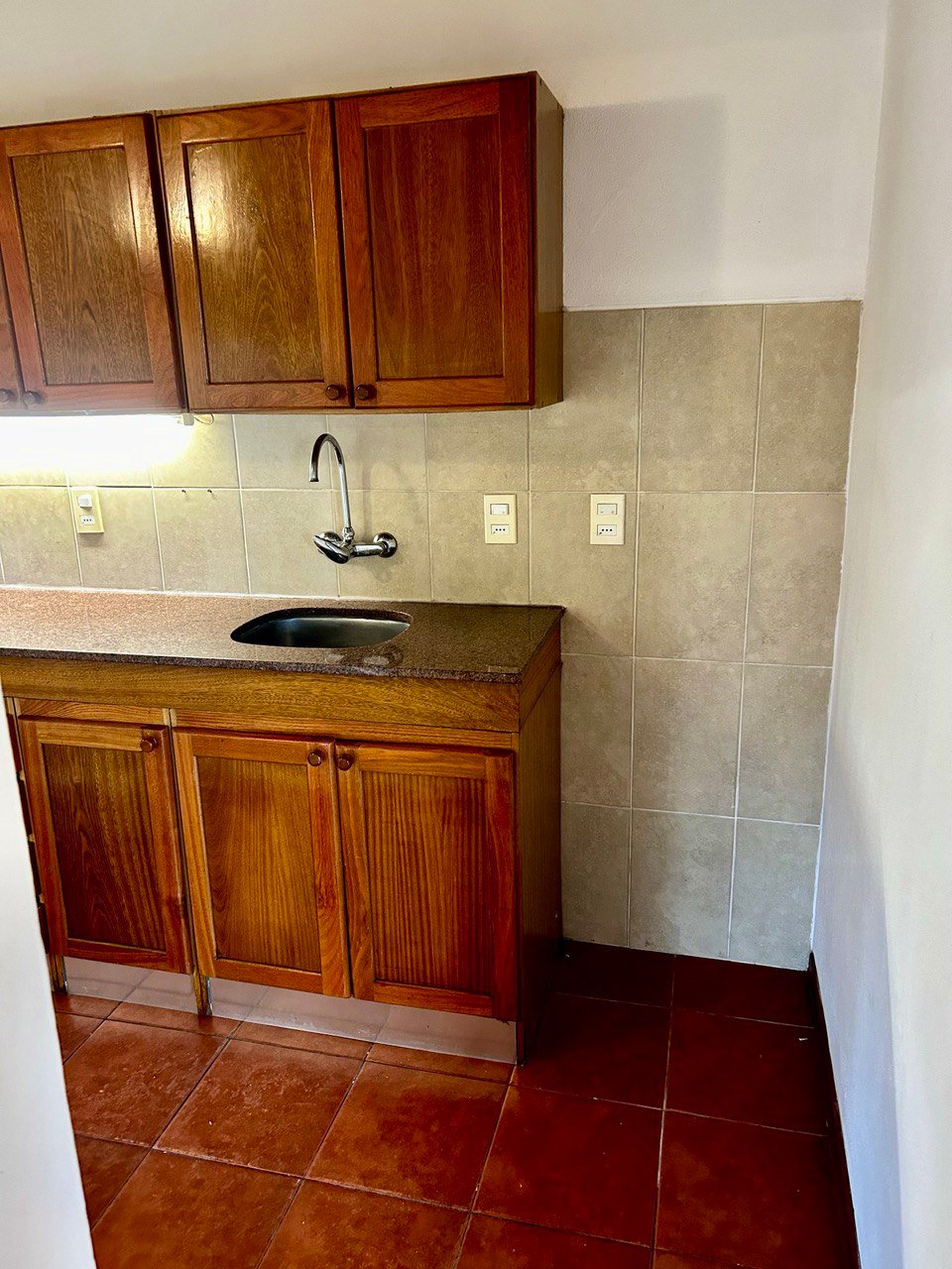 Alquiler anual – Casa de 1 dormitorio en El Tesoro, La Barra · Foto 8