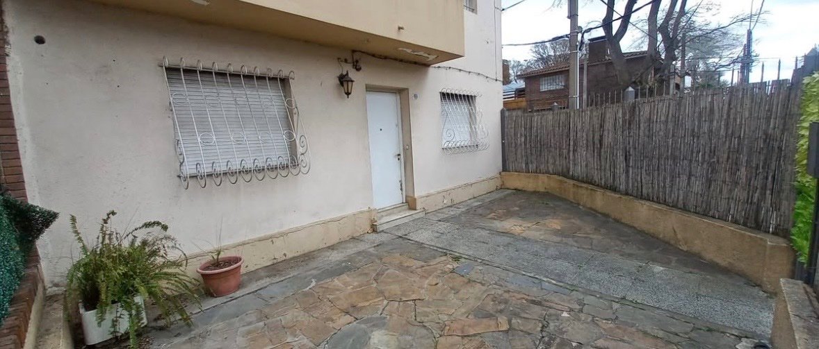 Alquiler Casa 2 dormitorios y garaje Malvin