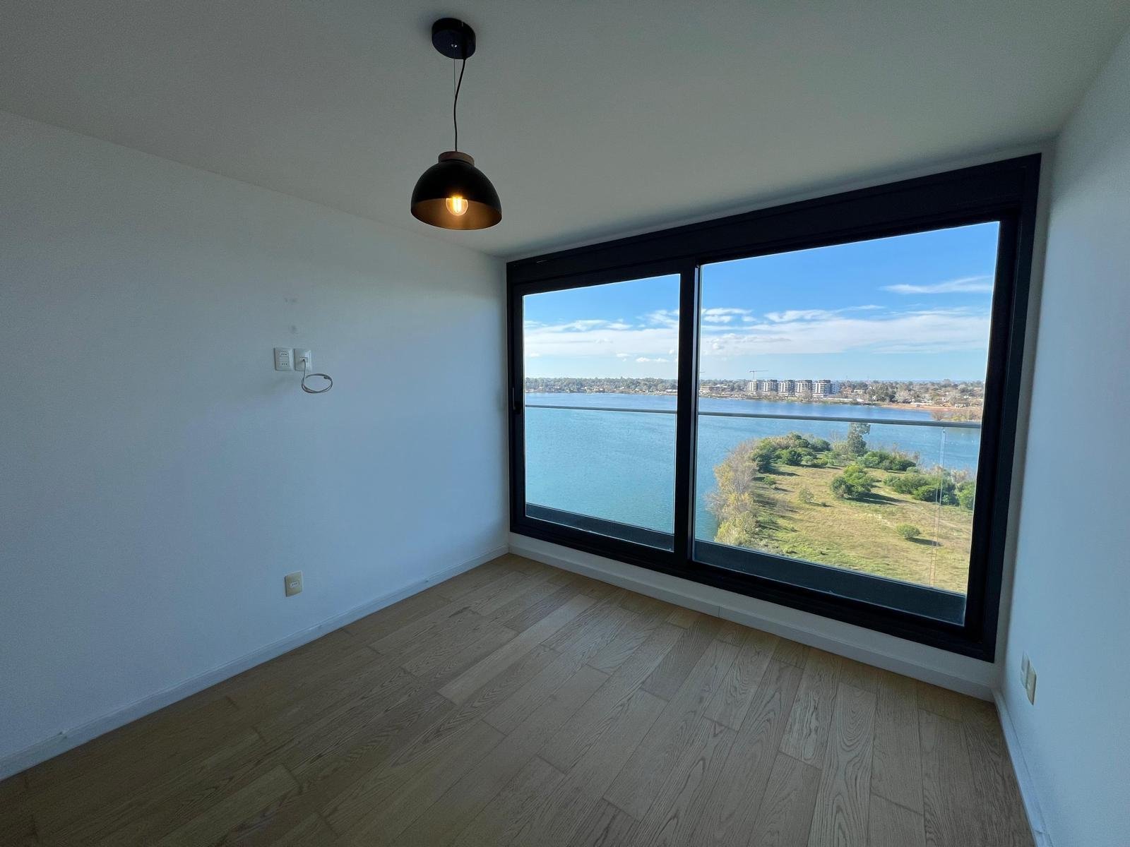 Alquiler Apartamento 2 dormitorios en Carrasco Boating con Piscinas · Foto 11