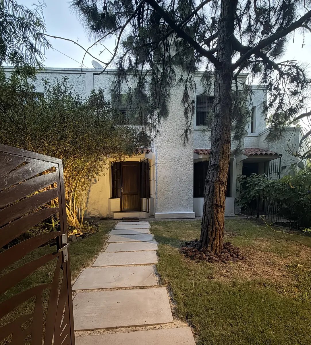 Alquiler Casa 3 dormitorios Punta Gorda · Foto 1