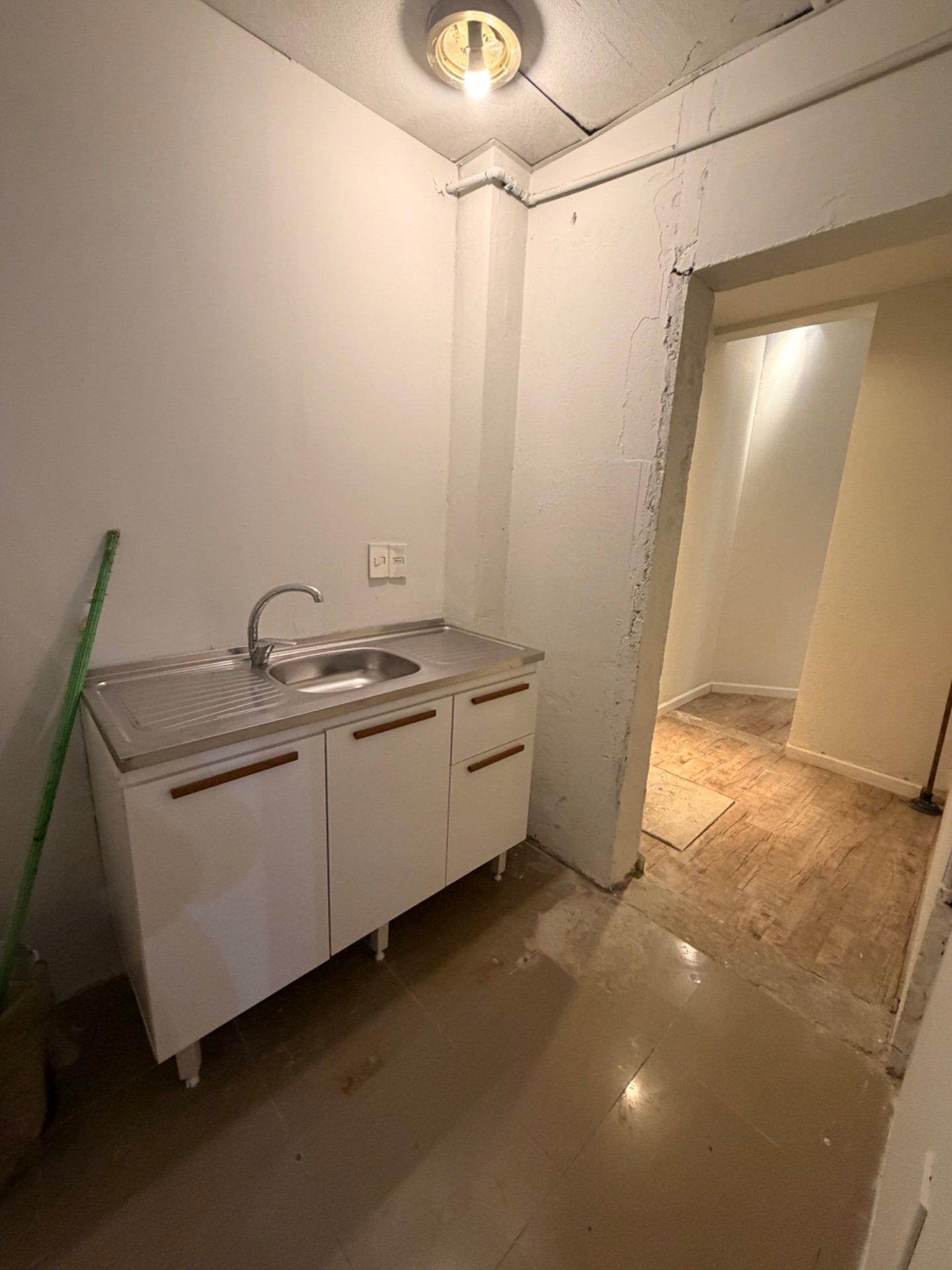 Alquiler Local comercial de 2 pisos en Pocitos · Foto 12