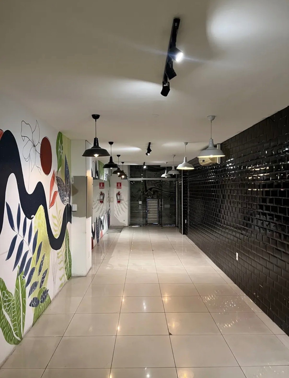 Alquiler Local comercial por 18 de julio · Foto 2