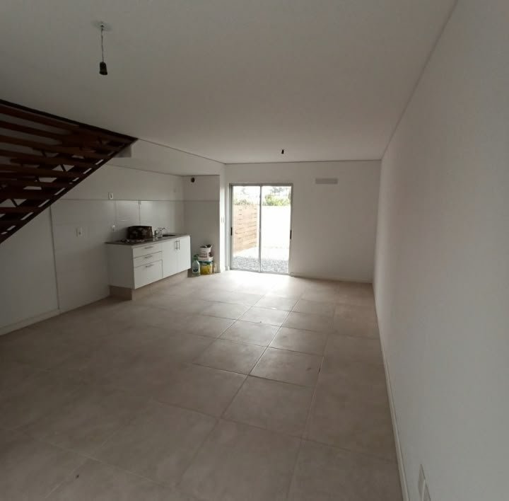 Alquiler Apartamento 2 dormitorios altos de lussich · Foto 3