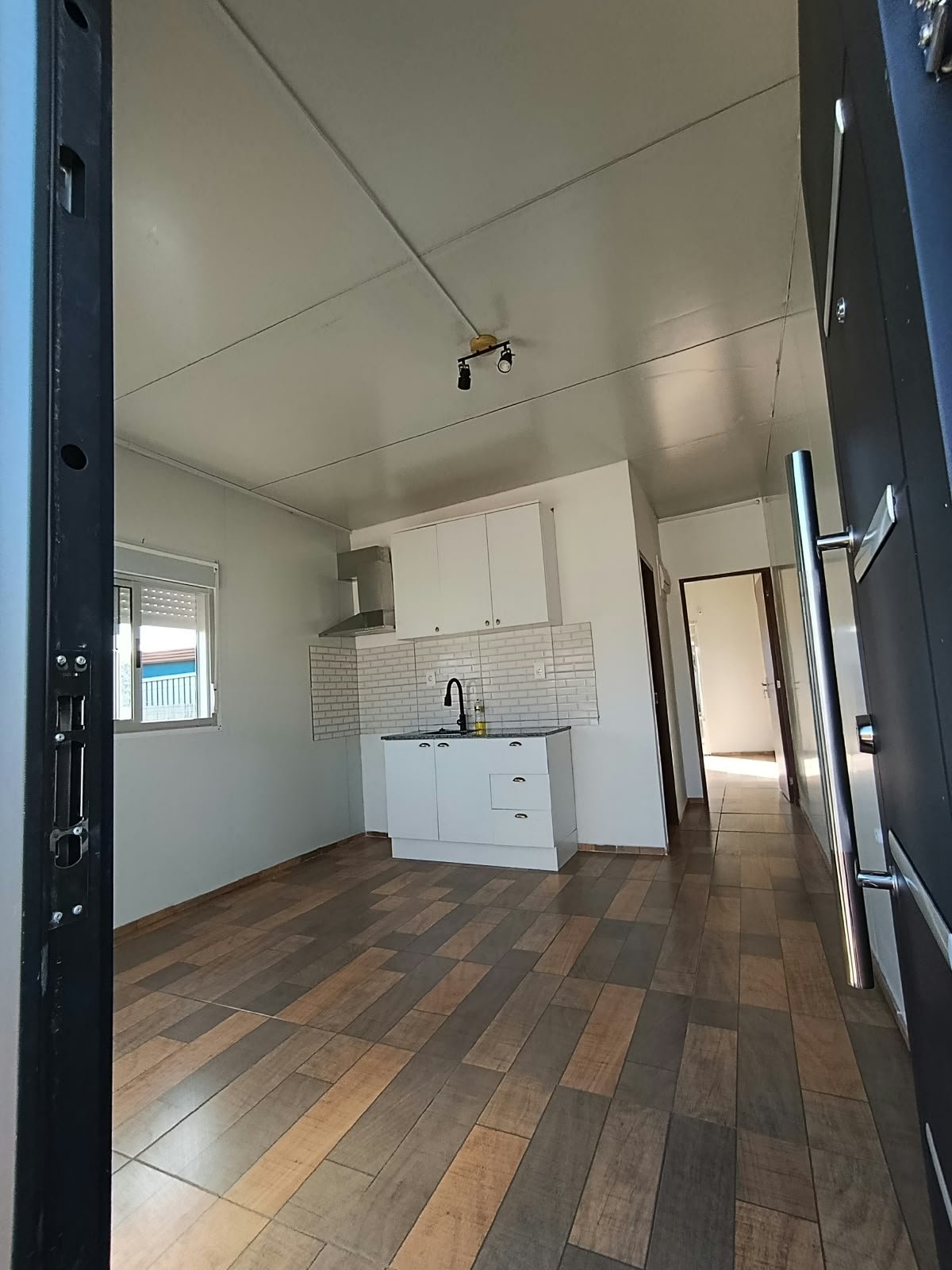 Alquiler Casa El Pinar 1 dormitorio con Sin gastos Comunes  A ESTRENAR · Foto 1
